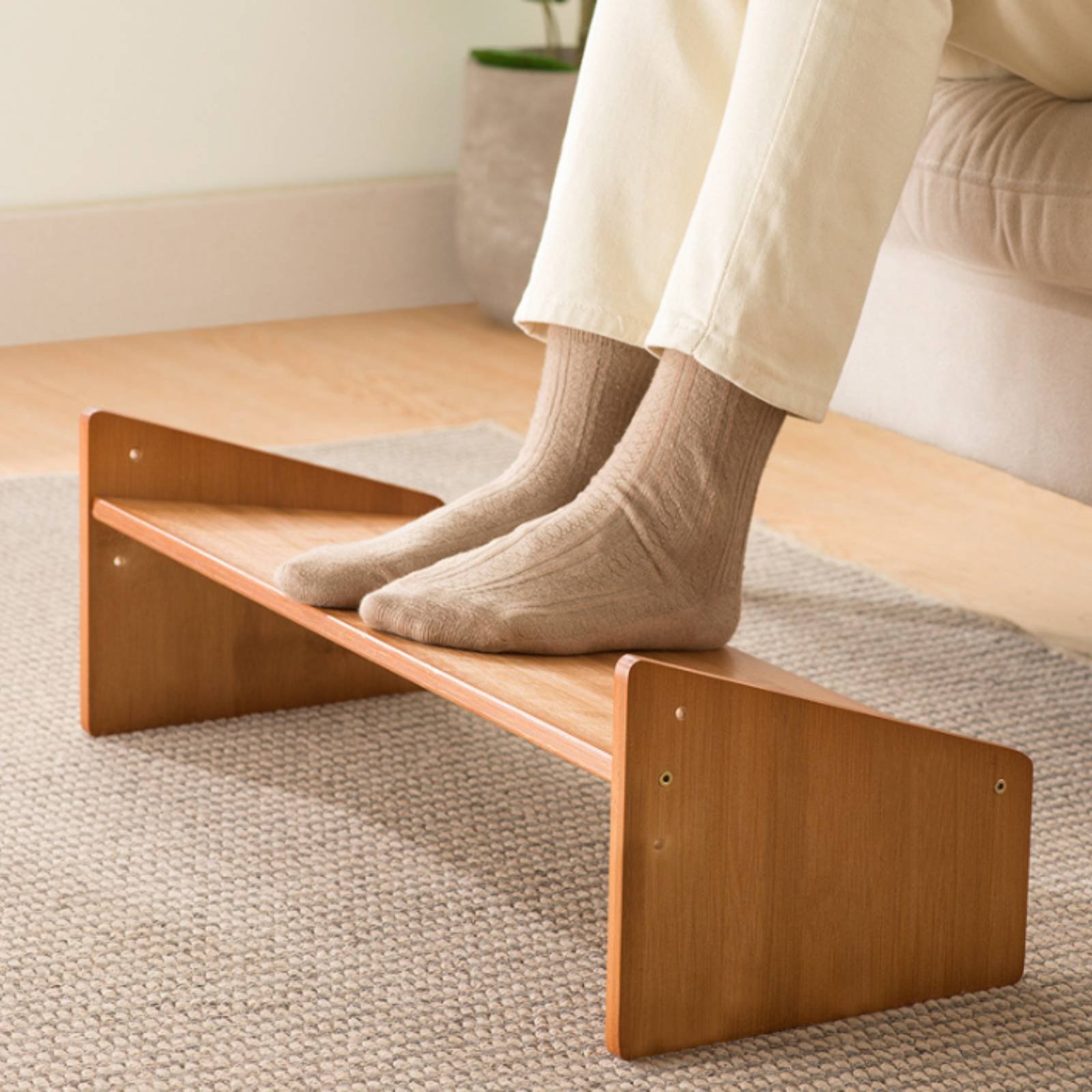 Chairs - Подставка для ног под стол с