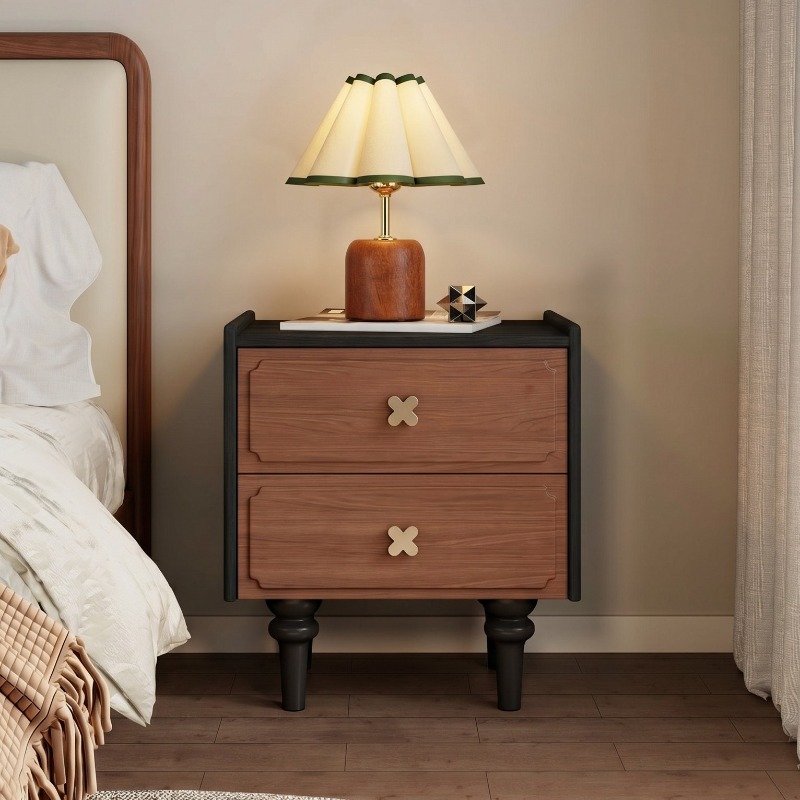 Мебель для дома: прикроватная  – обзор и цена Solid Wood Nightstand 2 Drawers